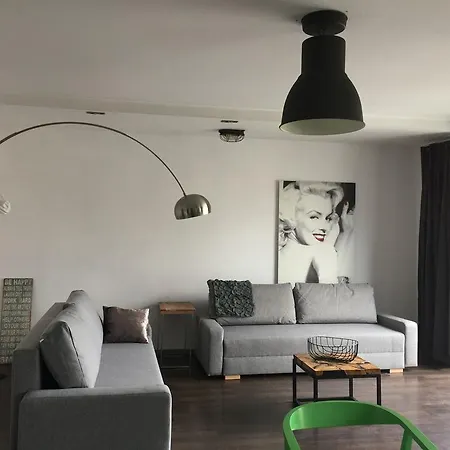 Old Town Apartment Апартаменты *